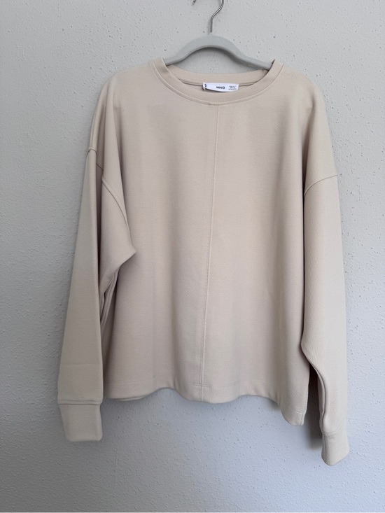 Mango Sweaters - Mango MNG Oversized Textured Sweatshirt Beige Worn Once in Excellent Condition